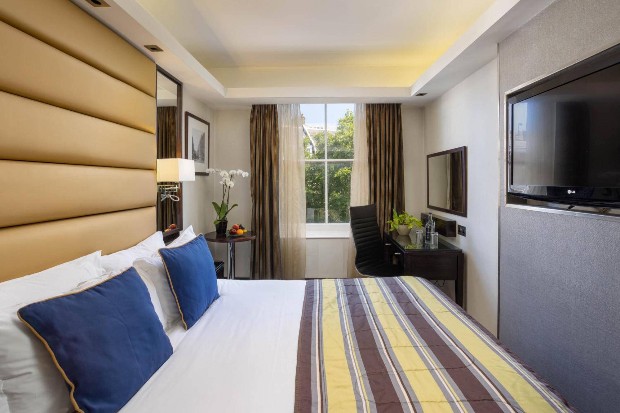 Park Grand Mayfair Отель