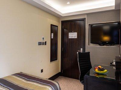 Hotel Park Grand Mayfair 5*