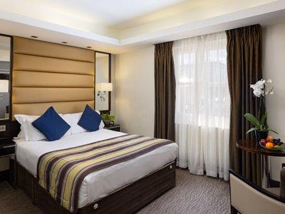 Park Grand Mayfair London